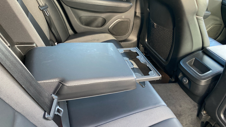 Volvo V60 2.0 B3P R DESIGN 5dr Auto [7 speed] Petrol Estate